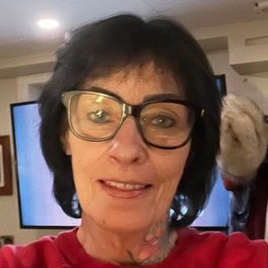 Meet your Posher, Norma